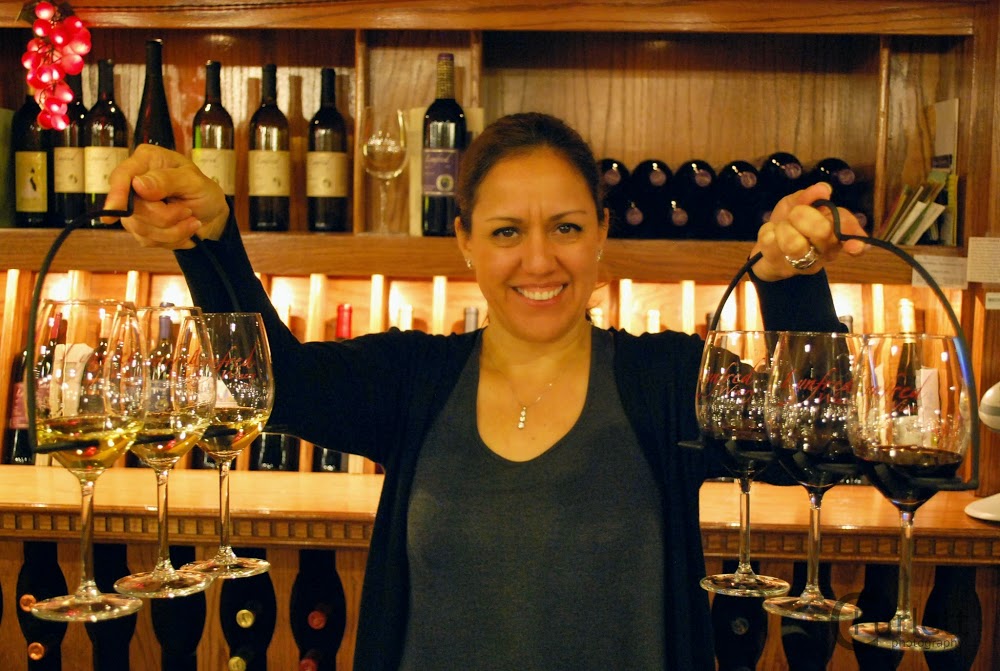 Tasting deVine Cellars